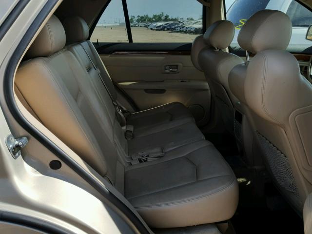 1GYEE437280158921 - 2008 CADILLAC SRX BEIGE photo 6