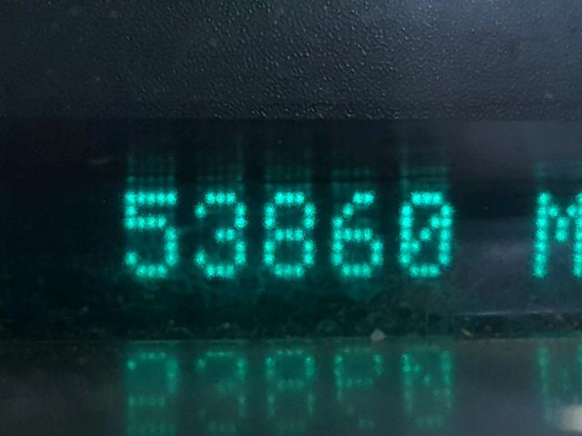 1GCES14P64B105276 - 2004 CHEVROLET SSR 黑色 照片 8