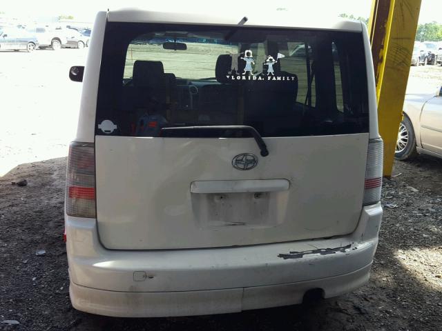 JTLKT324X50192976 - 2005 TOYOTA SCION XB თეთრი ფოტო 9