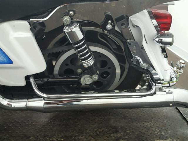 1HD1KBW136Y670290 - 2006 HARLEY-DAVIDSON FLHXI WHITE photo 12