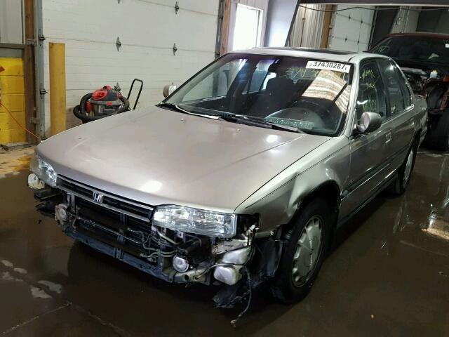 1HGCB7676NA141162 - 1992 HONDA ACCORD EX GOLD photo 2