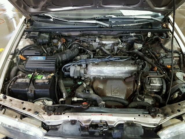 1HGCB7676NA141162 - 1992 HONDA ACCORD EX GOLD photo 7