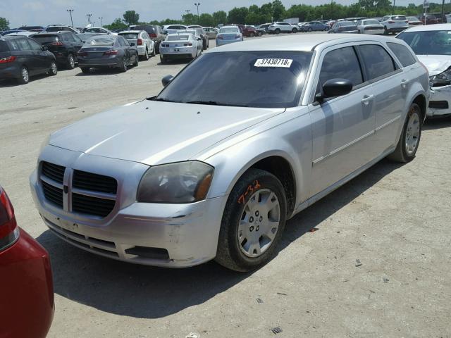 2D4FV47T57H882309 - 2007 DODGE MAGNUM SE SILVER photo 2