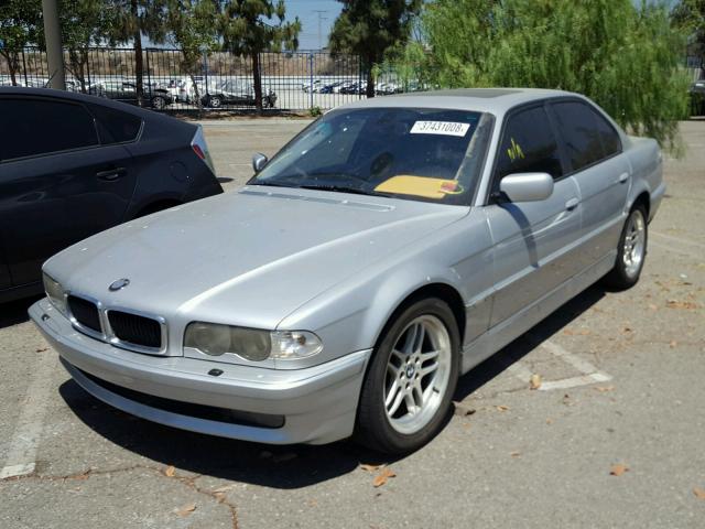 WBAGG8346YDN80086 - 2000 BMW 740 I AUTO SILVER photo 2