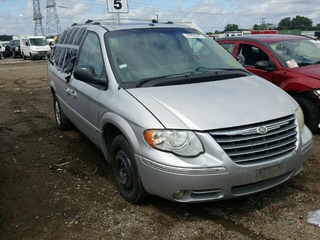 2A4GP64L86R609119 - 2006 CHRYSLER TOWN & COU SILVER photo 1