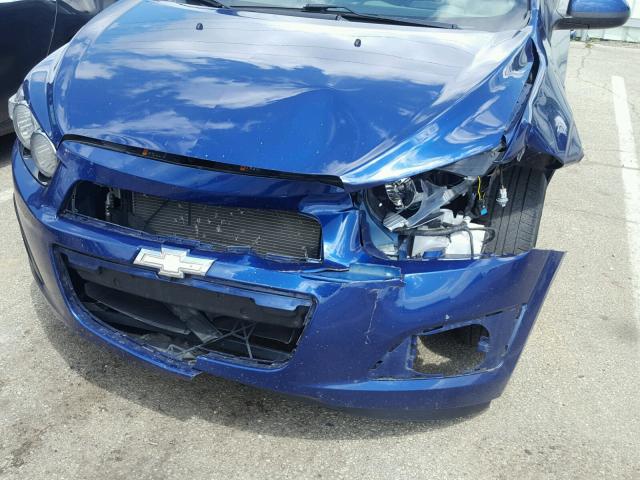 1G1JB5SH8E4144984 - 2014 CHEVROLET SONIC LS BLUE photo 9