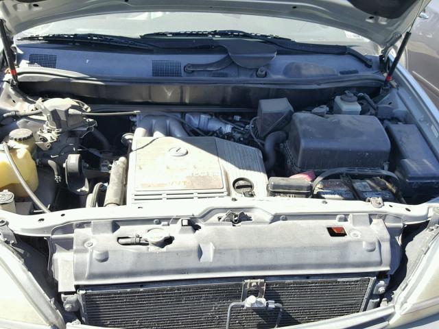 JT6HF10U7Y0123596 - 2000 LEXUS RX 300 SILVER photo 7