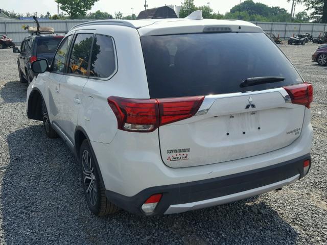 JA4AZ3A38HZ058928 - 2017 MITSUBISHI OUTLANDER WHITE photo 3