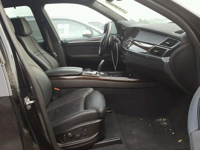 5UXZV8C53CL425602 - 2012 BMW X5 XDRIVE5 BLACK photo 5