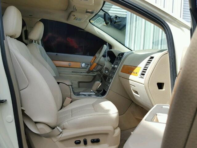 2LMDU68C37BJ08497 - 2007 LINCOLN MKX TAN photo 5