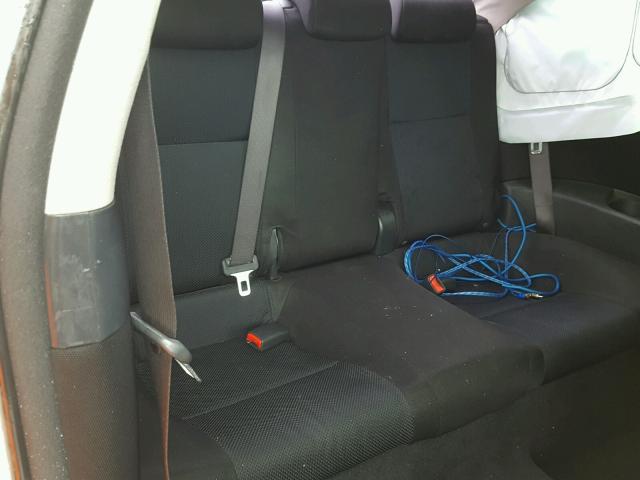 JTKDE3B77A0304435 - 2010 TOYOTA SCION TC 白色 照片 6