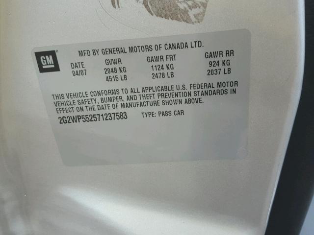 2G2WP552571237583 - 2007 PONTIAC GRAND PRIX GRAY photo 10