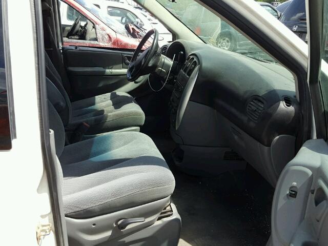 2C8GP54L95R486931 - 2005 CHRYSLER TOWN & COU Ağ foto 5