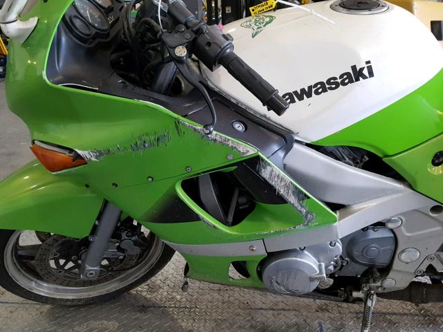 JKAZX4E12SB507088 - 1995 KAWASAKI ZX600 E GREEN photo 9