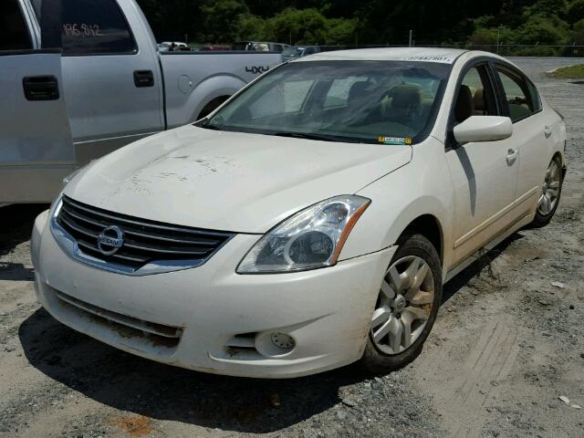 1N4AL2AP9BN422413 - 2011 NISSAN ALTIMA WHITE photo 2