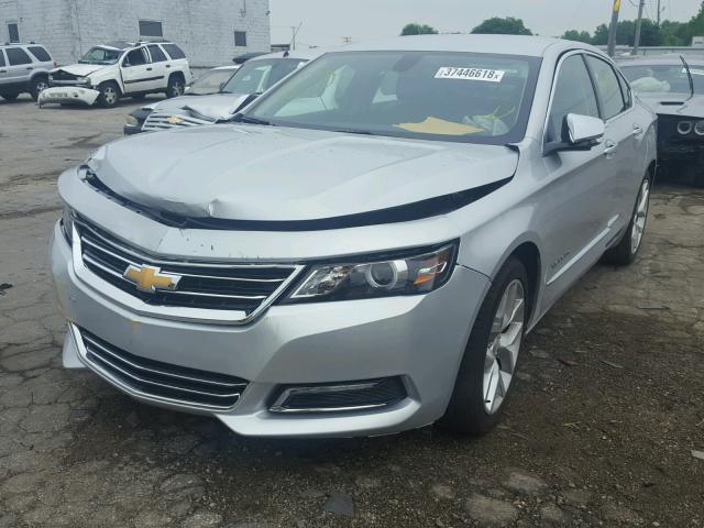 2G1125S36J9159771 - 2018 CHEVROLET IMPALA PRE SILVER photo 2