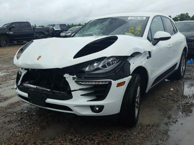 WP1AA2A55JLB01850 - 2018 PORSCHE MACAN WHITE photo 2