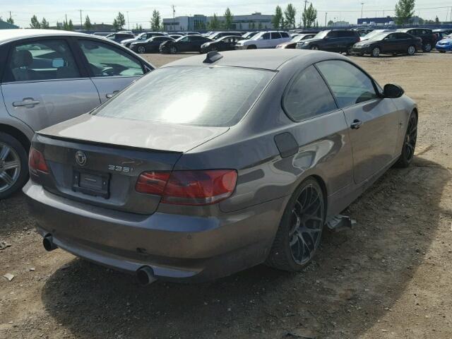 WBAWC73579E067662 - 2009 BMW 335 XI GRAY photo 4