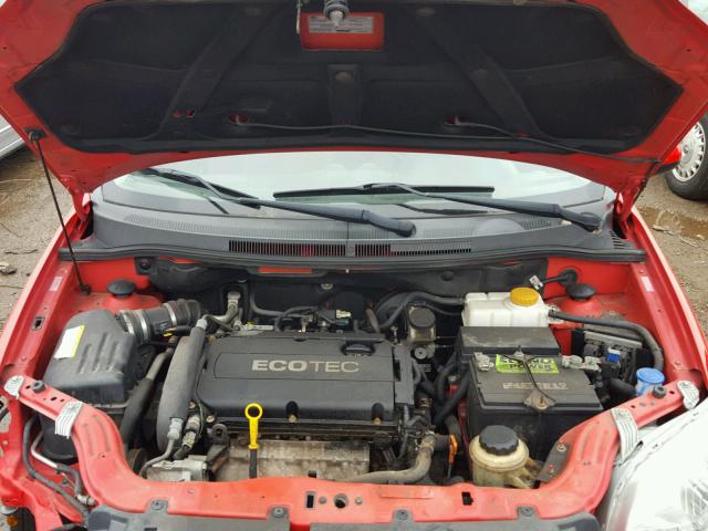 KL1TD5DE4BB123352 - 2011 CHEVROLET AVEO LS RED photo 7