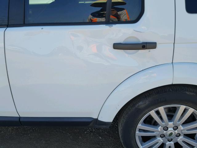SALAK2D41BA550479 - 2011 LAND ROVER LR4 HSE LU WHITE photo 9