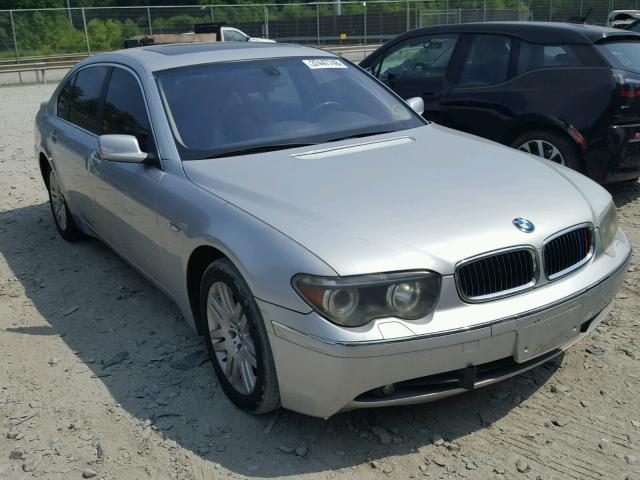 WBAGN634X2DR02021 - 2002 BMW 745 LI Күміс фото 1