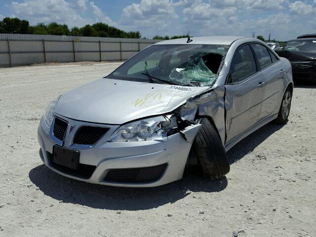 1G2ZA5EB8A4163926 - 2010 PONTIAC G6 SILVER photo 2