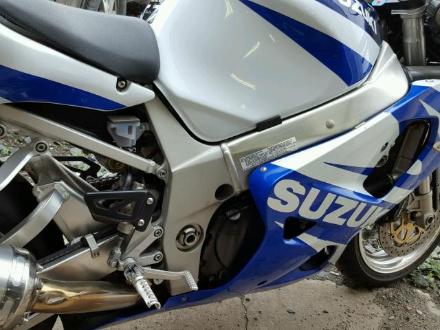 JS1GR7HA222104985 - 2002 SUZUKI GSX-R750 BLUE photo 7