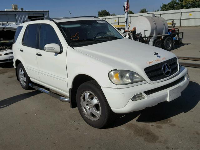 4JGAB54E12A324360 - 2002 MERCEDES-BENZ ML 320 WHITE photo 1