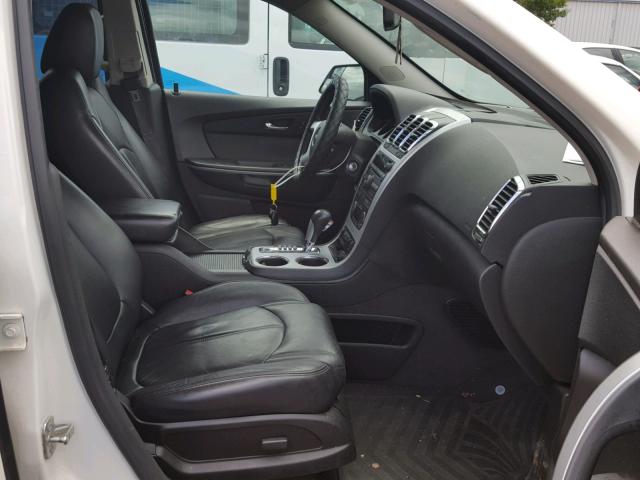 1GKKVRED6CJ112038 - 2012 GMC ACADIA SLT თეთრი ფოტო 5