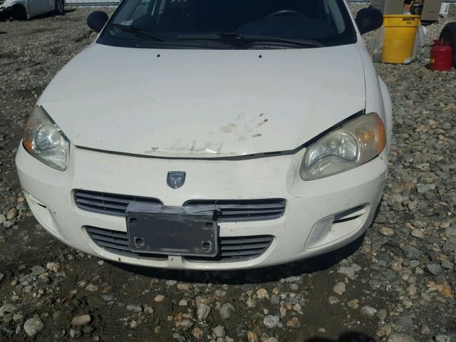 1B3EJ46X21N682416 - 2001 DODGE STRATUS SE WHITE photo 9