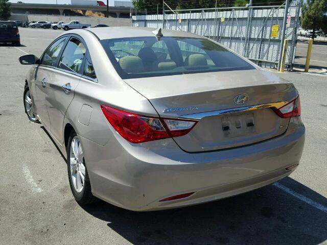 5NPEC4AC2BH306491 - 2011 HYUNDAI SONATA SE GOLD photo 3