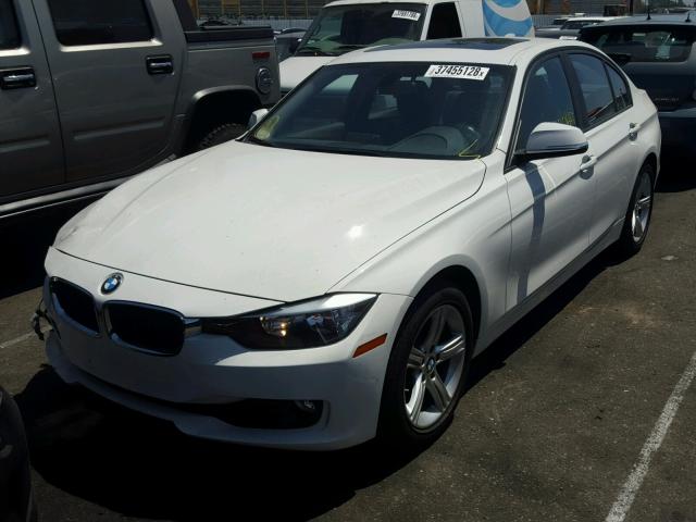 WBA3D3C51EK153988 - 2014 BMW 328 D WHITE photo 2