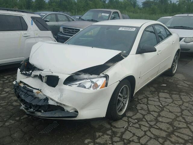 1G2ZG58N774196560 - 2007 PONTIAC G6 BASE WHITE photo 2