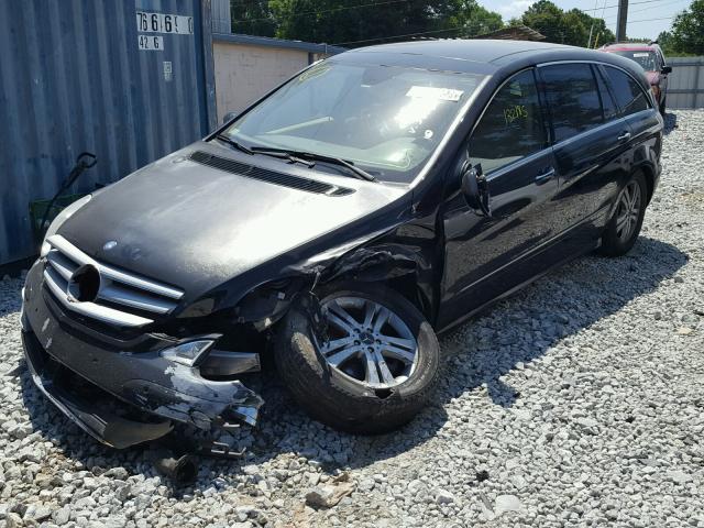 4JGCB75E67A052608 - 2007 MERCEDES-BENZ R500 R CLA BLACK photo 2