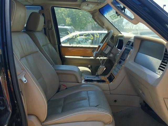 5LMFU28538LJ00798 - 2008 LINCOLN NAVIGATOR BLACK photo 5