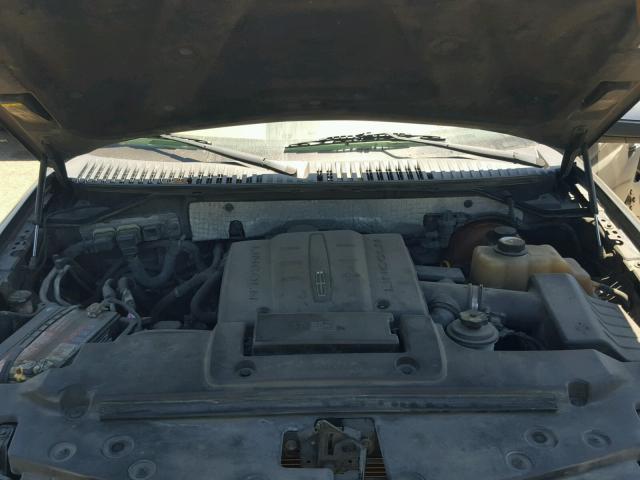 5LMFU28538LJ00798 - 2008 LINCOLN NAVIGATOR BLACK photo 7