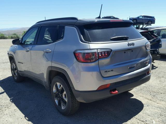 3C4NJDDB7JT198862 - 2018 JEEP COMPASS TR GRAY photo 3