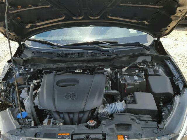 3MYDLBZV7GY107762 - 2016 TOYOTA SCION IA BLACK photo 7