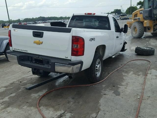 1GC0KVCG7BF209610 - 2011 CHEVROLET SILVERADO WHITE photo 4