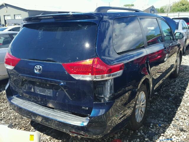 5TDYK3DC8BS061230 - 2011 TOYOTA SIENNA XLE BLUE photo 4