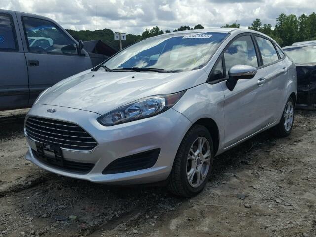 3FADP4BJ1FM205087 - 2015 FORD FIESTA SE Gümüş foto 2