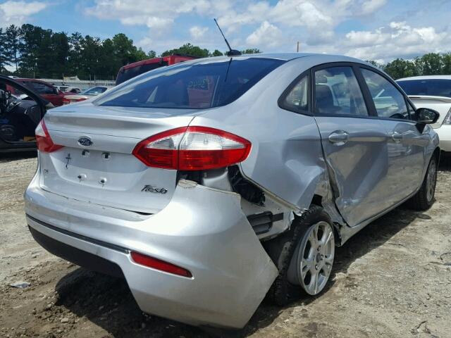 3FADP4BJ1FM205087 - 2015 FORD FIESTA SE Gümüş foto 4