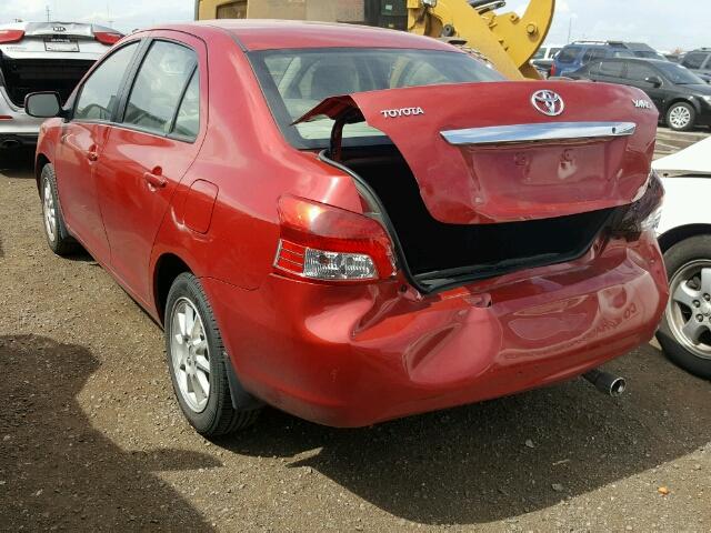 JTDBT923171088654 - 2007 TOYOTA YARIS RED photo 3