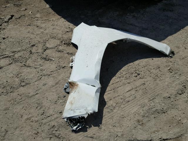 1G11C5SL6FF176694 - 2015 CHEVROLET MALIBU 1LT WHITE photo 9