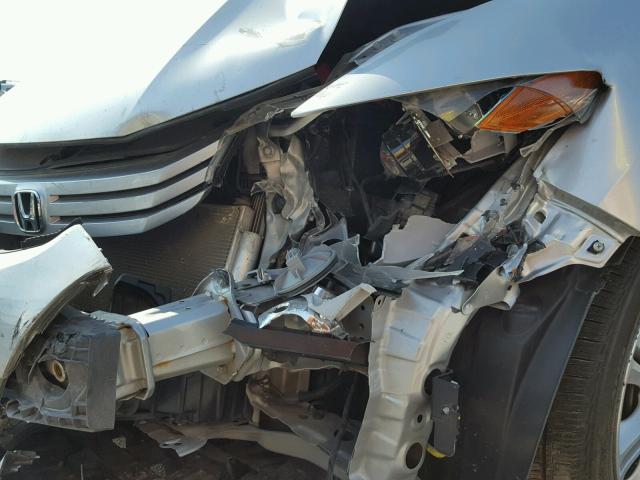 JHMZE2H78AS026887 - 2010 HONDA INSIGHT EX SILVER photo 9