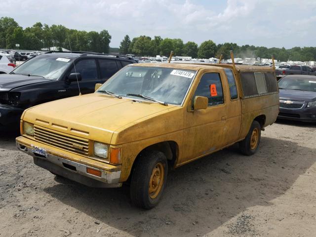 1N6ND16S7GC452736 - 1986 NISSAN D21 KING C YELLOW photo 2