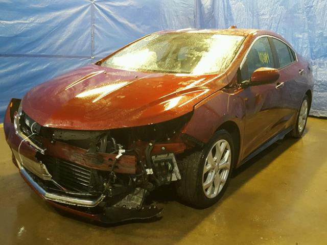 1G1RB6S58HU150965 - 2017 CHEVROLET VOLT PREMI RED photo 2