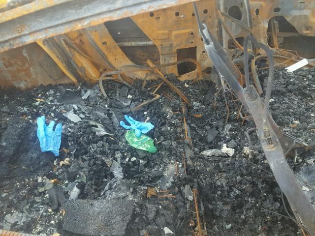 2G2WP552361179584 - 2006 PONTIAC GRAND PRIX BURN photo 6