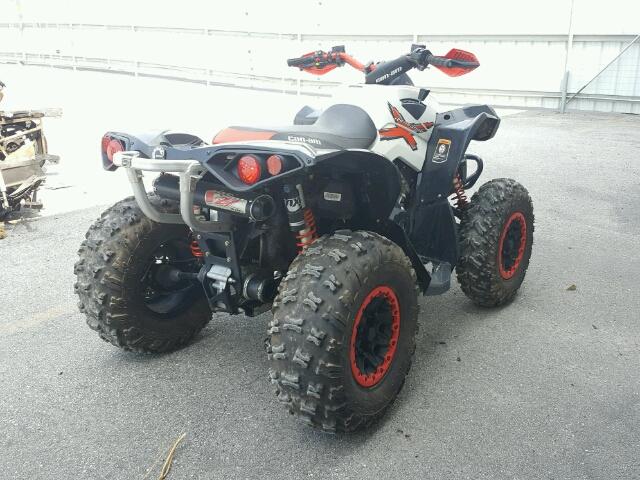 3JBMXAX25GJ000162 - 2016 CAN-AM RENEGADE X 白色 照片 4
