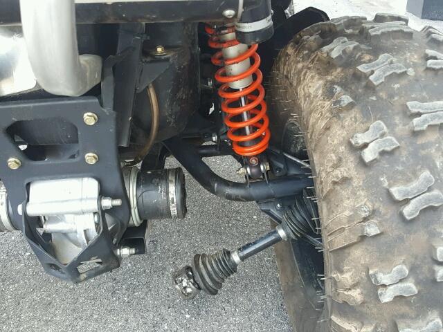 3JBMXAX25GJ000162 - 2016 CAN-AM RENEGADE X 白色 照片 9